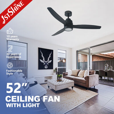 Harga yang bagus Remote Control 220V 50HZ 6 Speed LED Ceiling Fan Dengan 3 Pisau Kayu On line